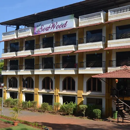 Oyo 44109 Sea Wood Hotel Dapoli