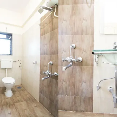 Oyo 44109 Sea Wood Dapoli